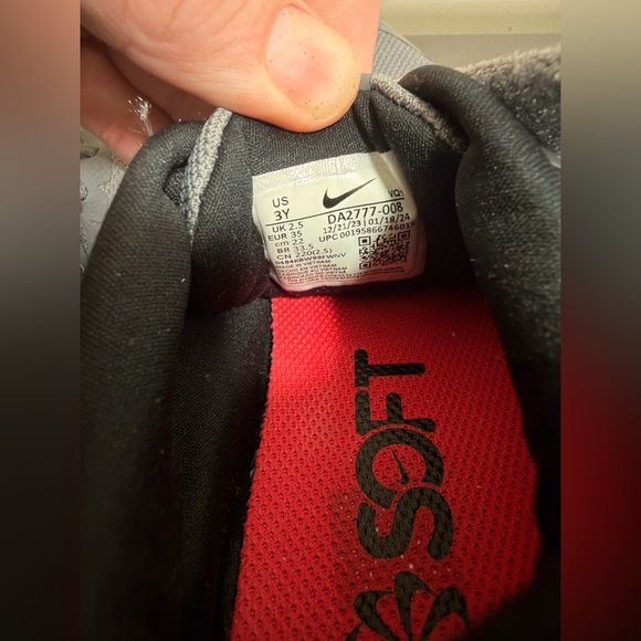 Youth Nike Star Runner 3 Athletic Shoes - Picture 7 of 7